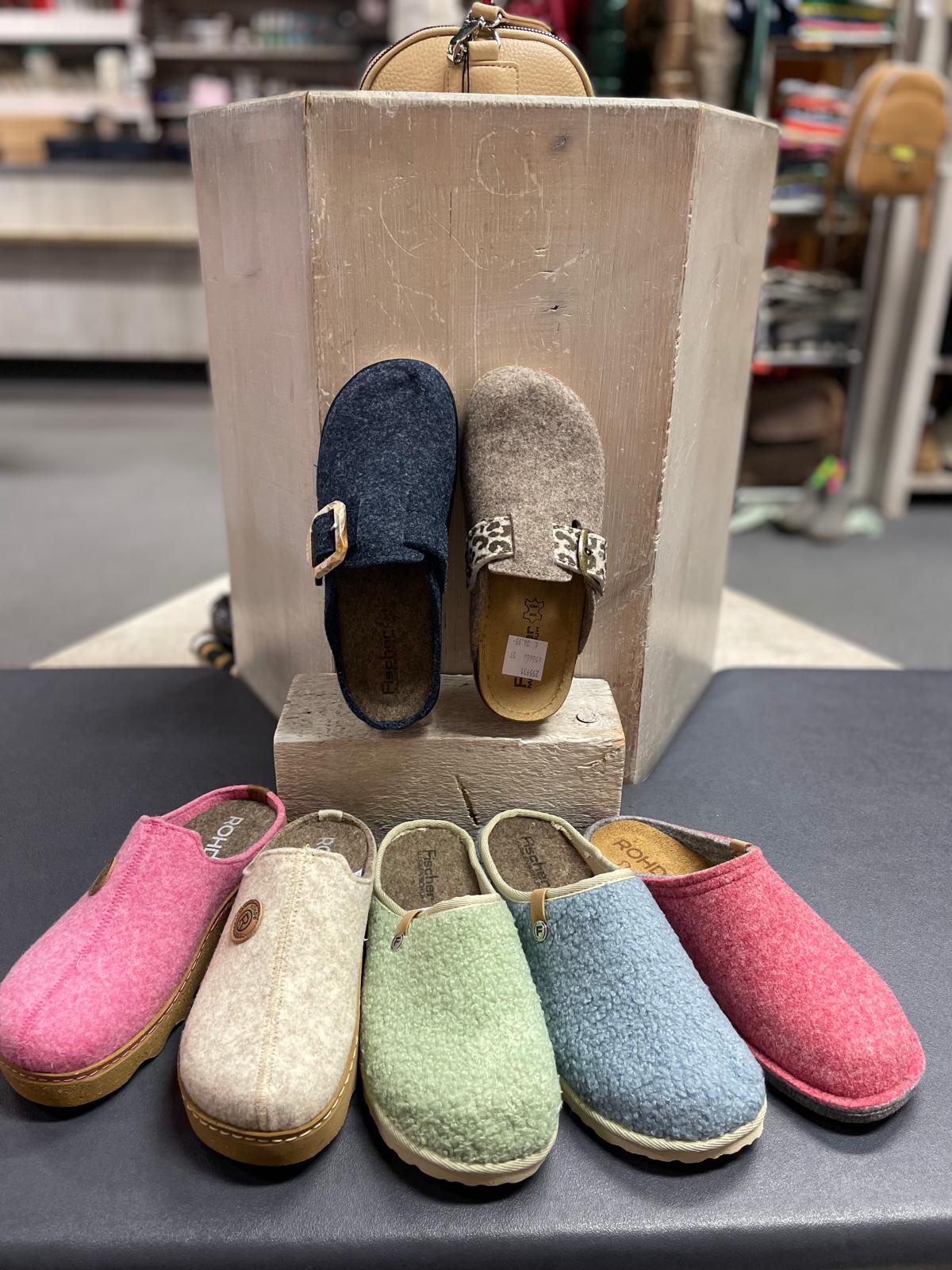 Damenschuhe bei Schuhhaus Öfner in Zirl - Bild 25